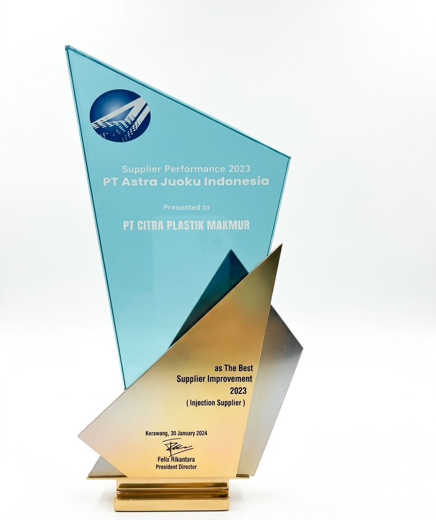  AWARDS